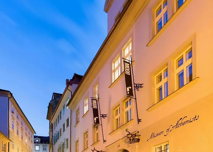 Hotel apartamentowy Mooo By The Castle 4*