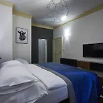 Apart Otel Mooo By The Castle 4*