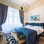 Mooo By The Castle Apart Otel 4*