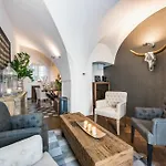 Mooo By The Castle 4* Prag