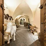 Apart Otel Mooo By The Castle 4*