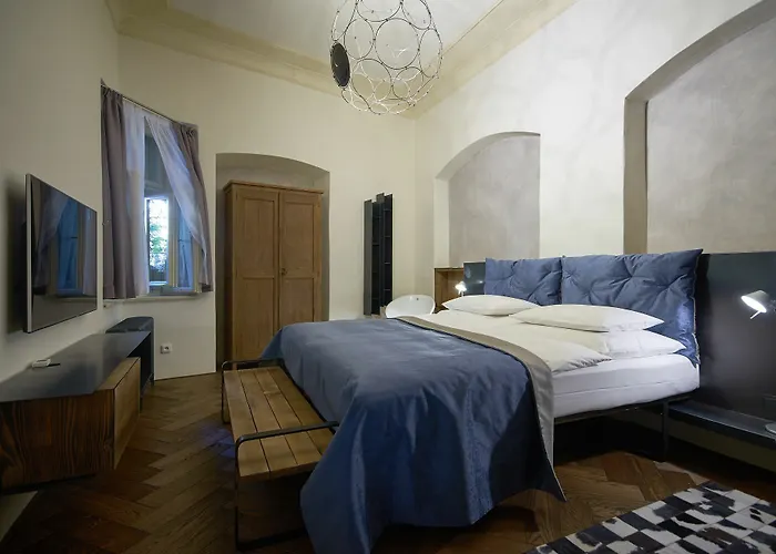 Aparthotel Mooo By The Castle
